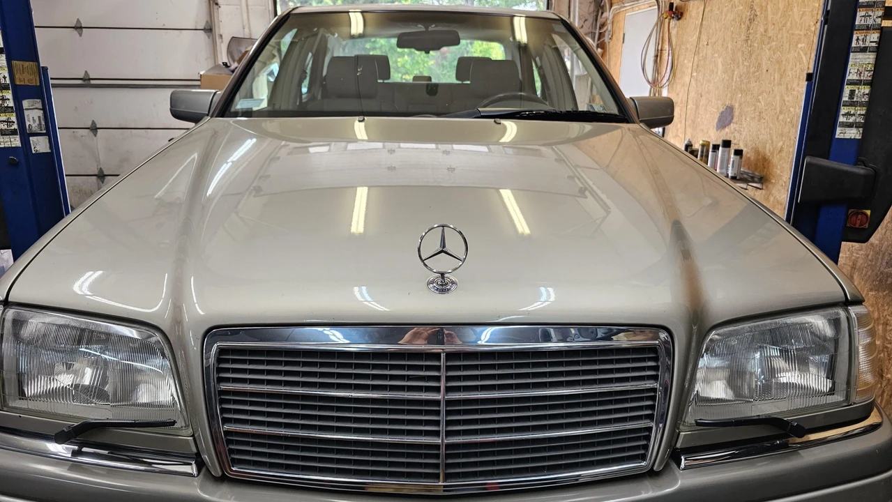 1996 Mercedes-Benz W202 C-Class - Image 15 of 31
