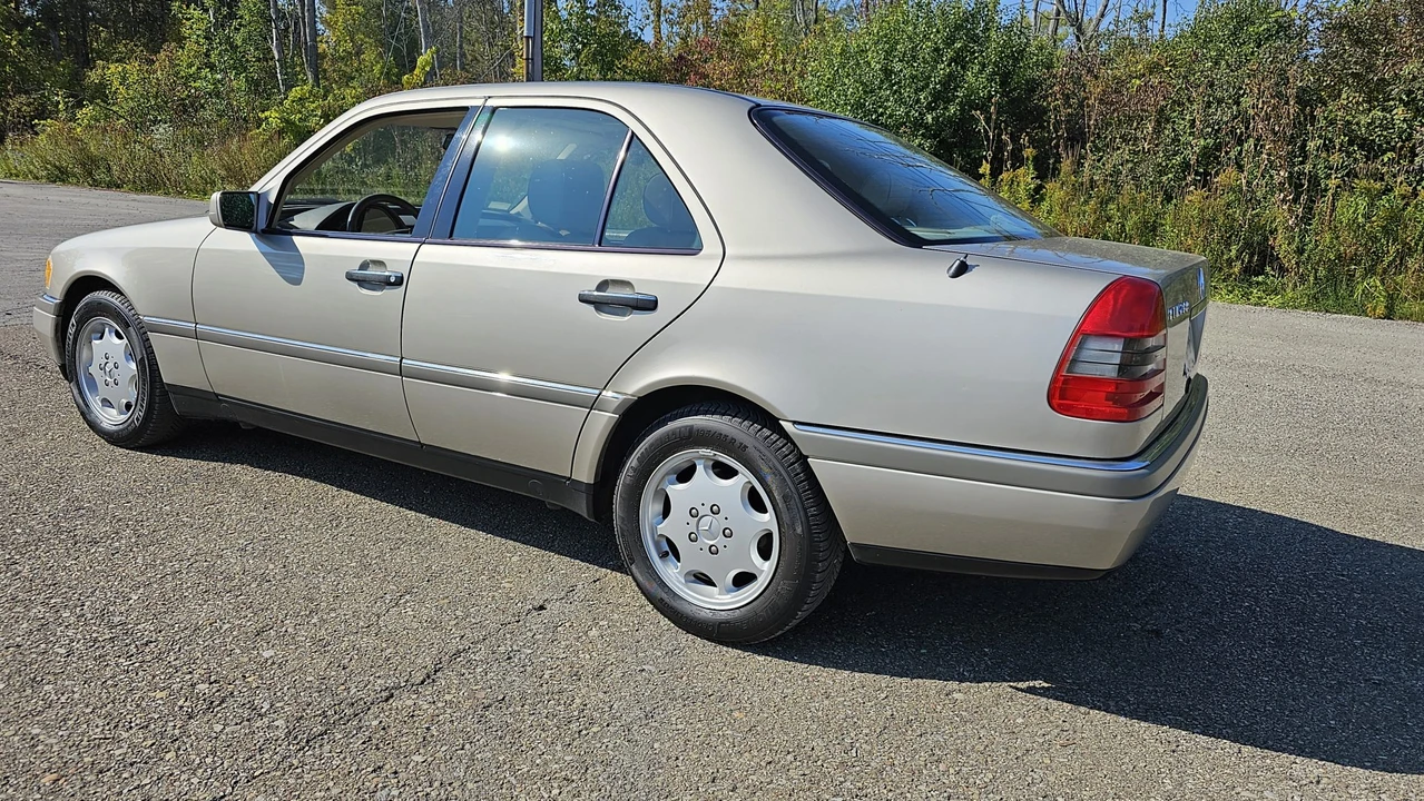 1996 Mercedes-Benz W202 C-Class - Image 7 of 31