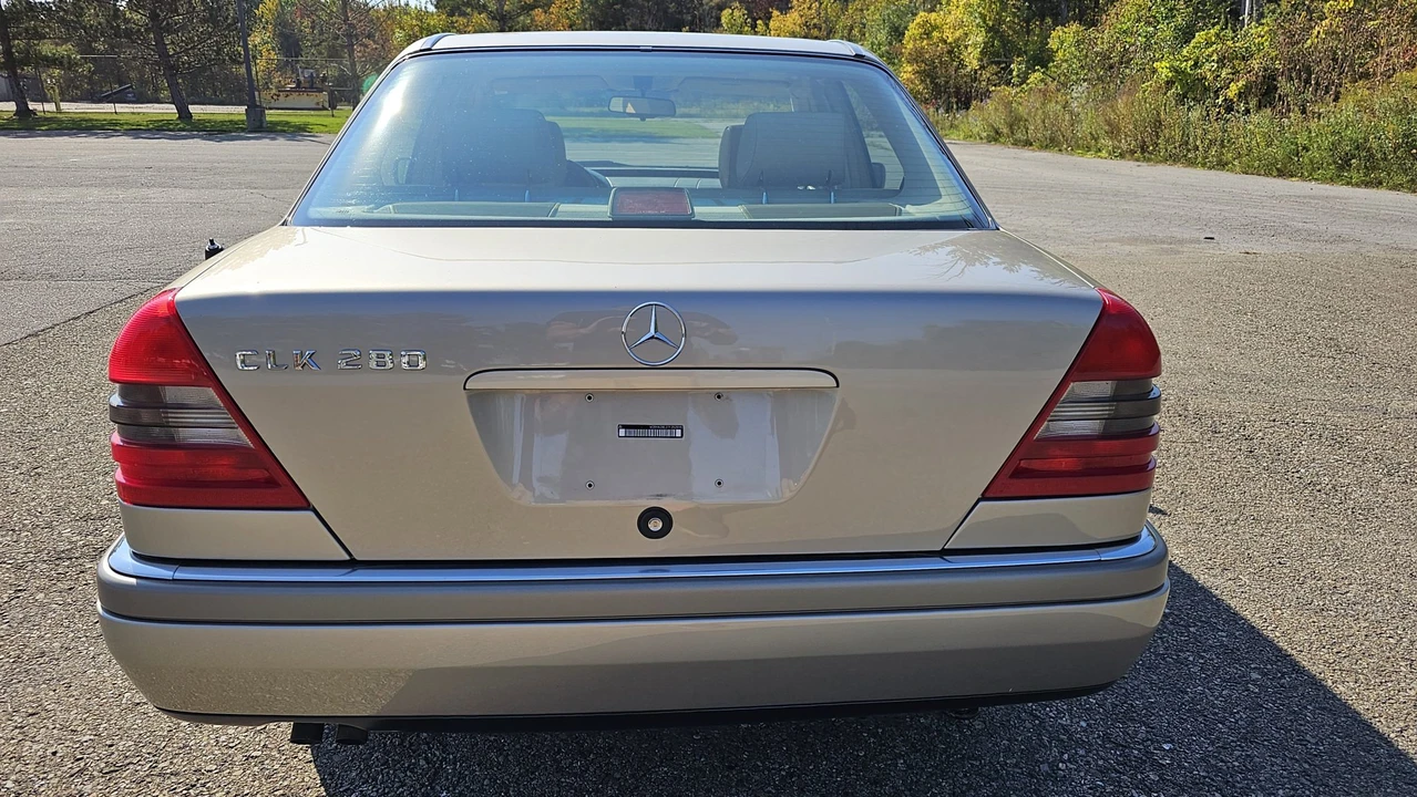 1996 Mercedes-Benz W202 C-Class - Image 11 of 31