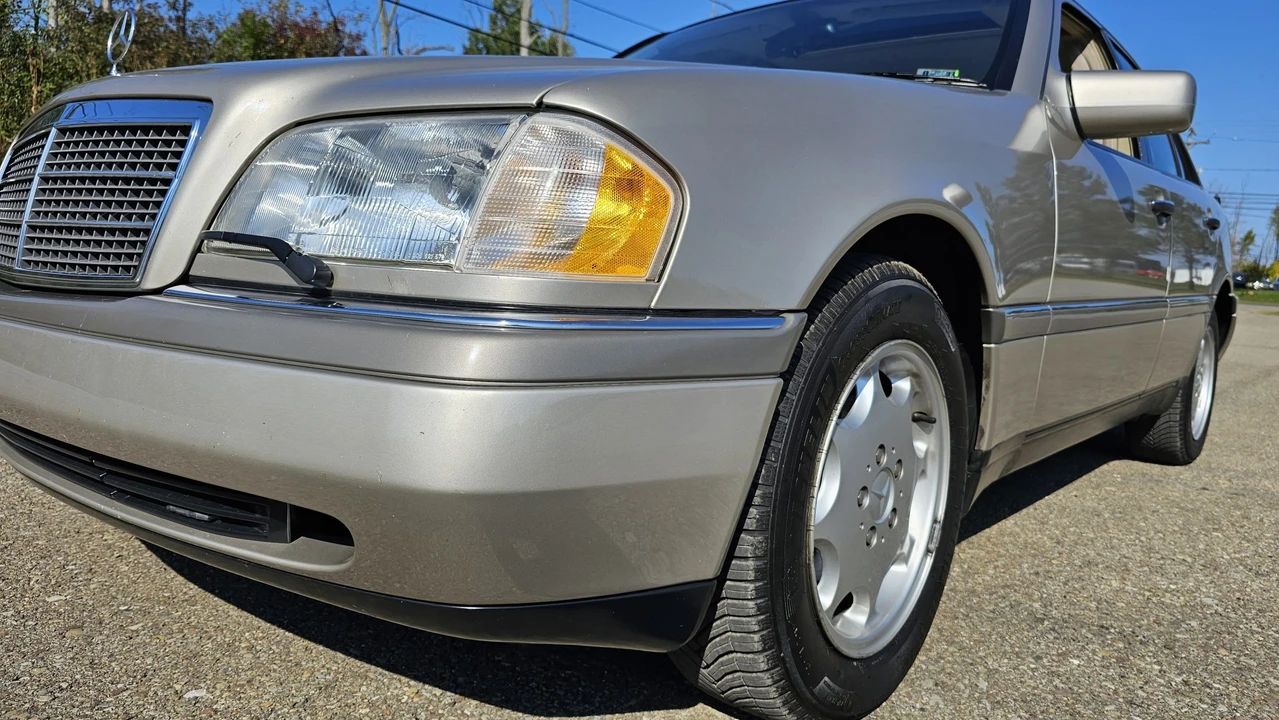 1996 Mercedes-Benz W202 C-Class - Image 17 of 31