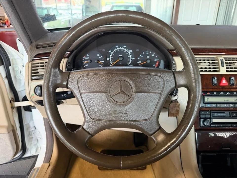 1996 Mercedes-Benz W210 E-Class - Image 16 of 19
