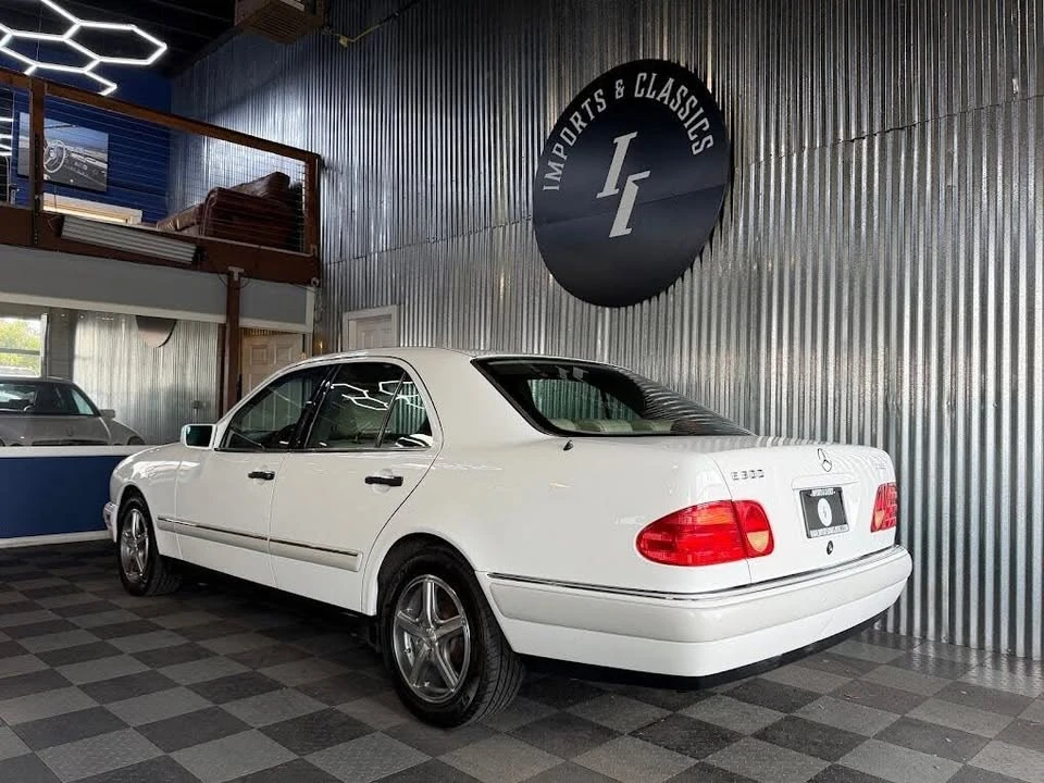 1996 Mercedes-Benz W210 E-Class - Image 3 of 19