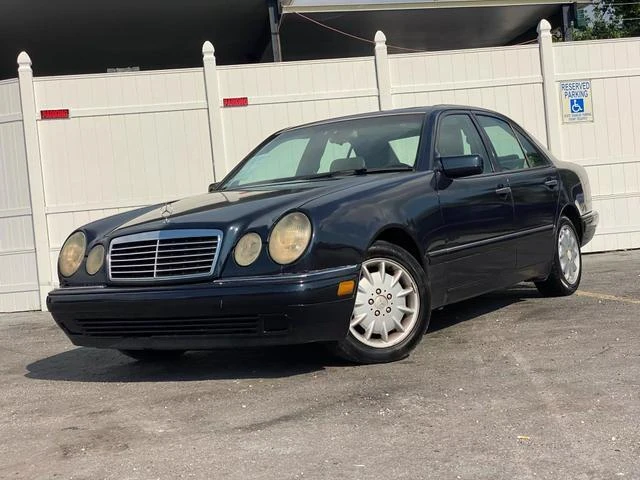 1996 Mercedes-Benz W210 E-Class - Image 6 of 12