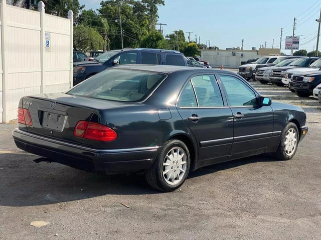 1996 Mercedes-Benz W210 E-Class - Image 3 of 12