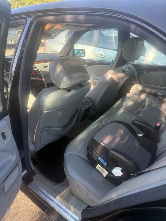 1996 Mercedes-Benz W124 E-Class - Image 6 of 8
