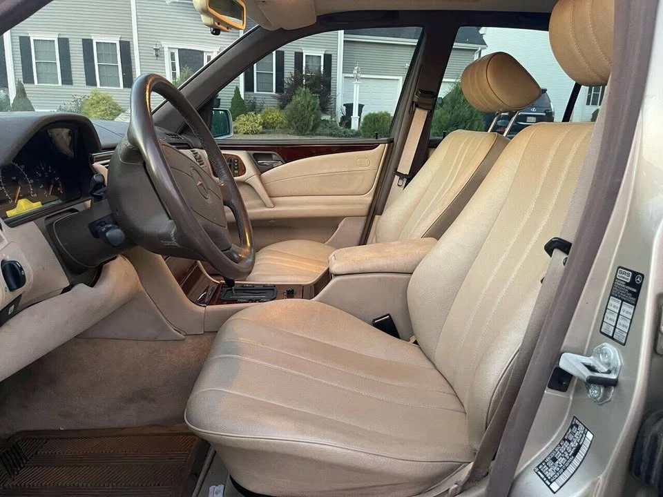 1996 Mercedes-Benz W124 E-Class - Image 7 of 14