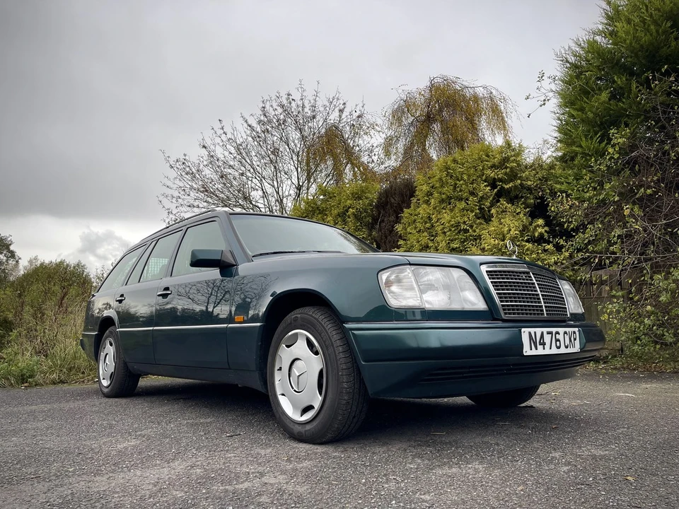 1996 Mercedes-Benz W124 E-Class - Image 22 of 30