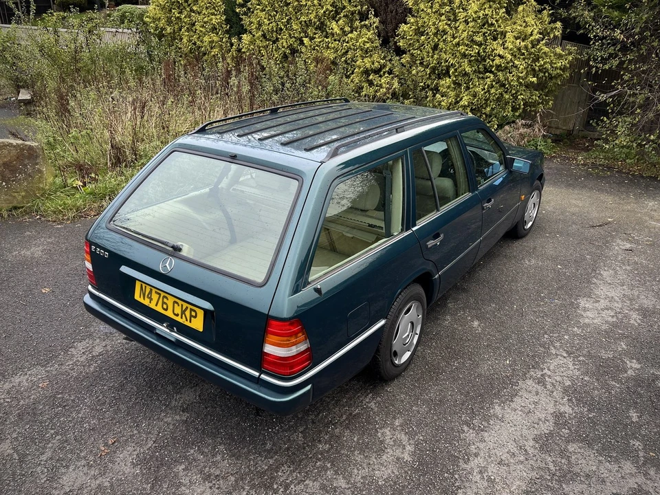 1996 Mercedes-Benz W124 E-Class - Image 16 of 30