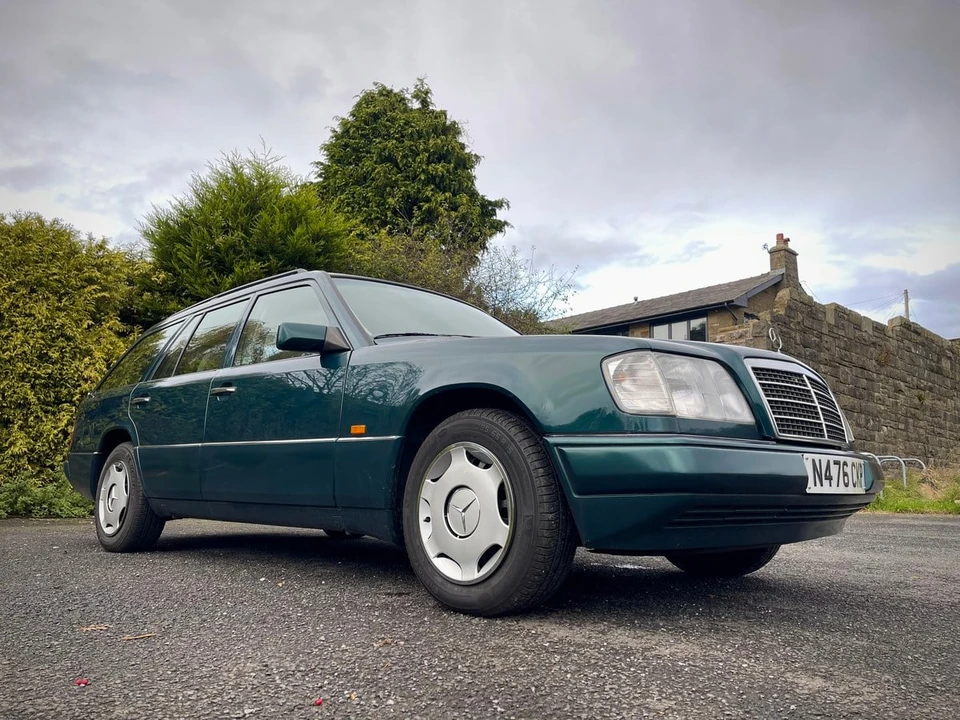 1996 Mercedes-Benz W124 E-Class - Image 8 of 30