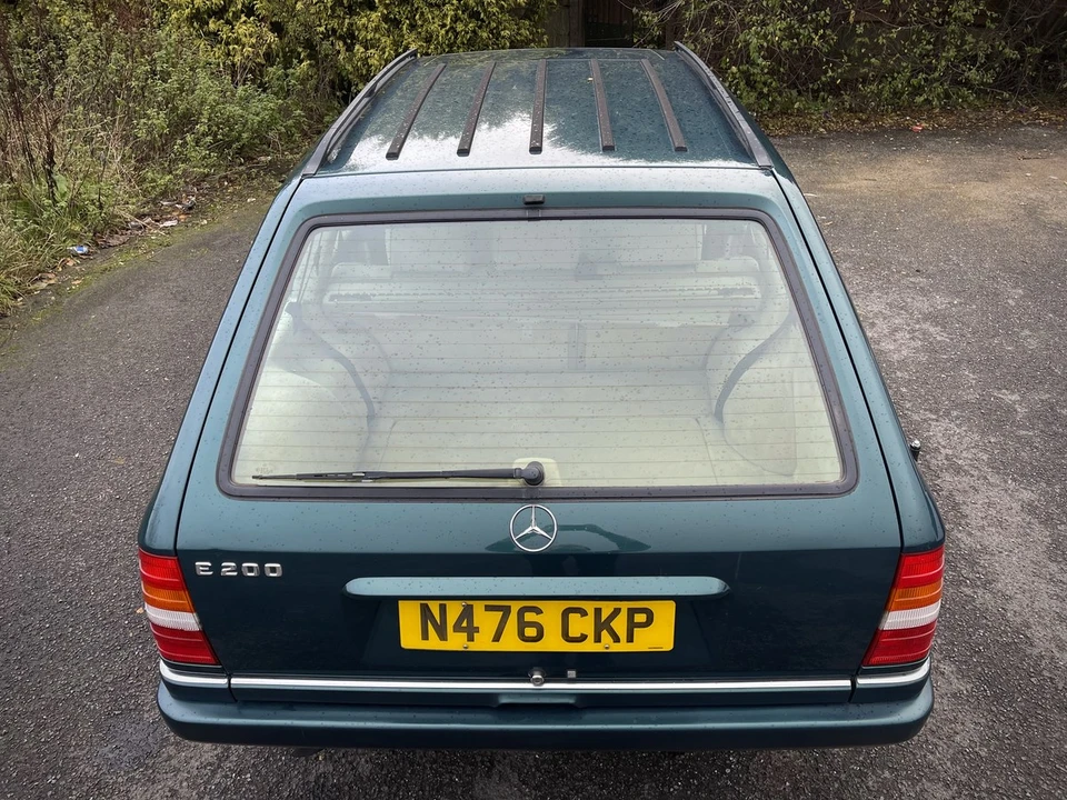 1996 Mercedes-Benz W124 E-Class - Image 19 of 30