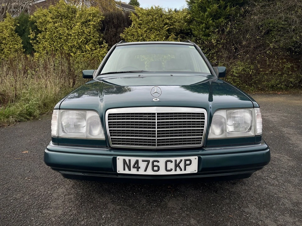 1996 Mercedes-Benz W124 E-Class - Image 6 of 30