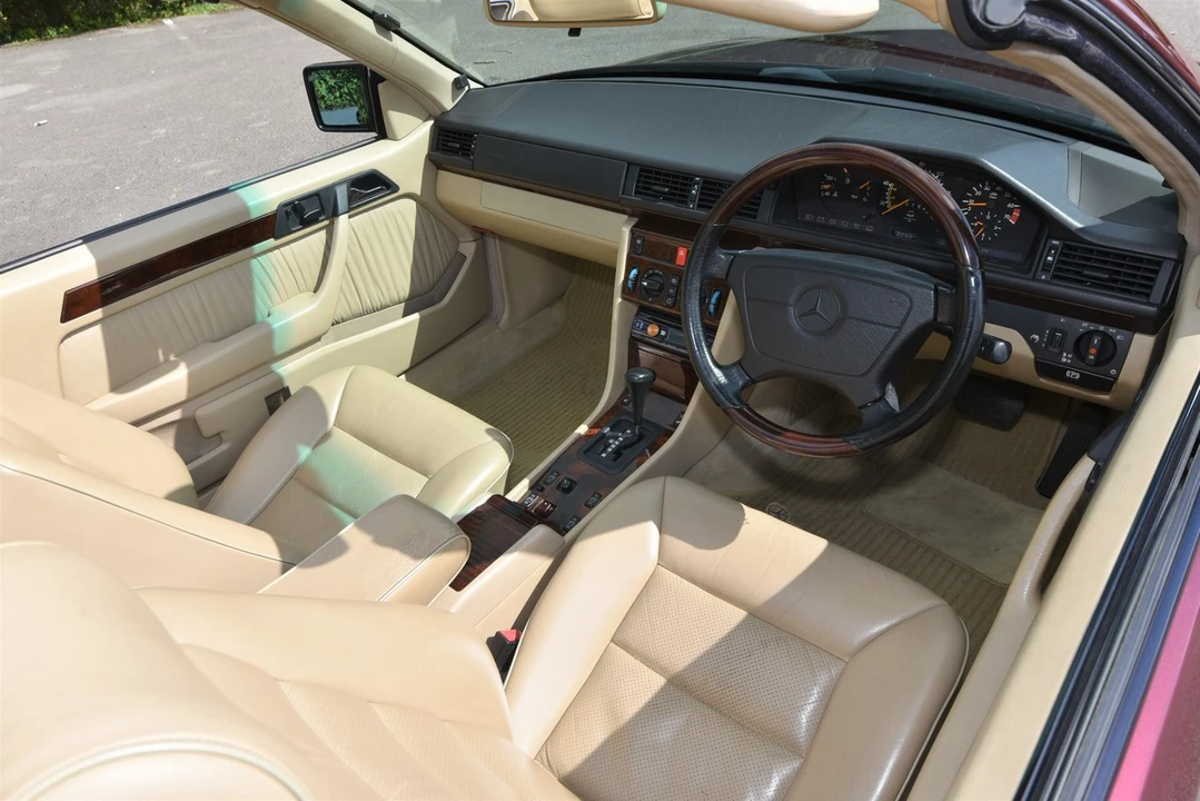 1996 Mercedes-Benz W124 E-Class - Image 28 of 30