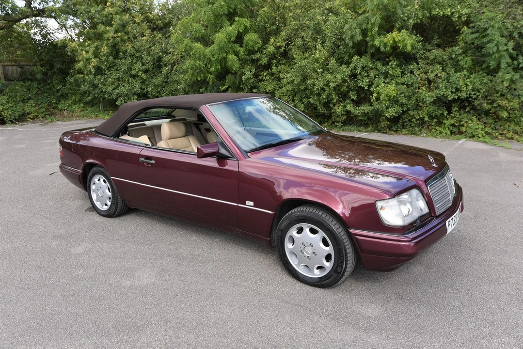 1996 Mercedes-Benz W124 E-Class - Image 22 of 30