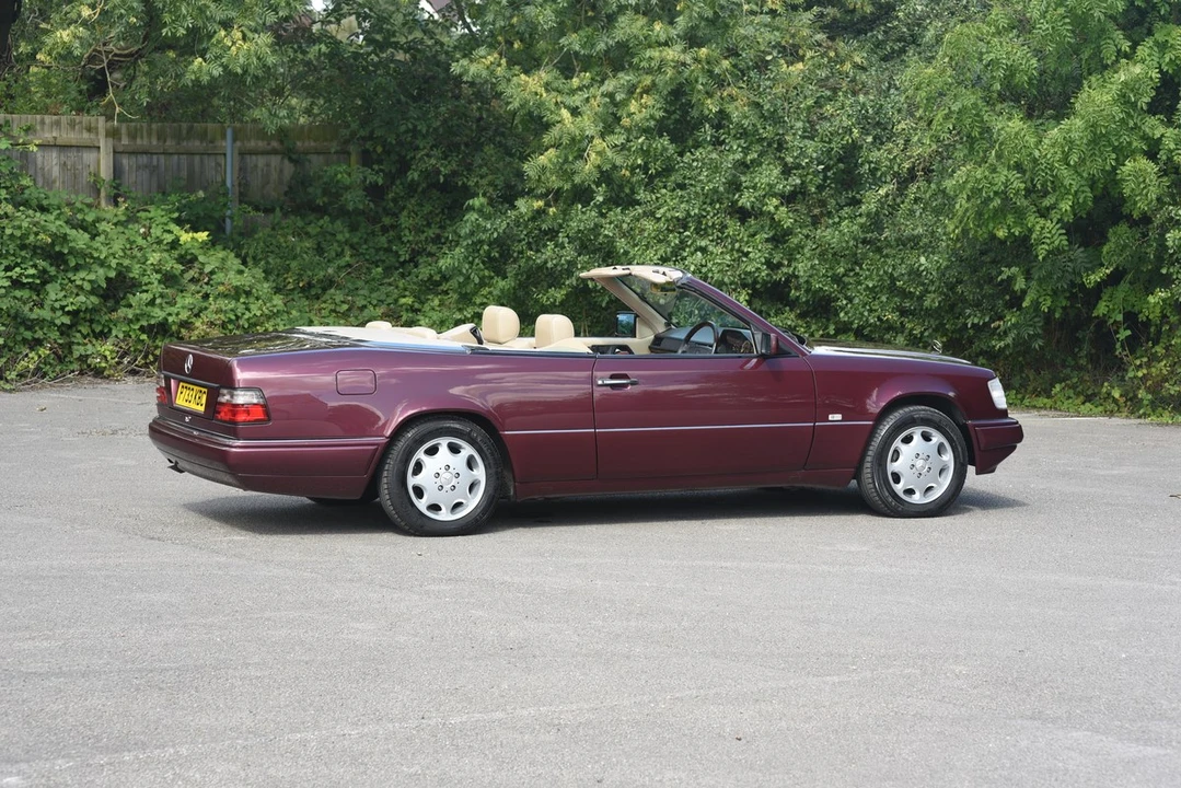 1996 Mercedes-Benz W124 E-Class - Image 15 of 30