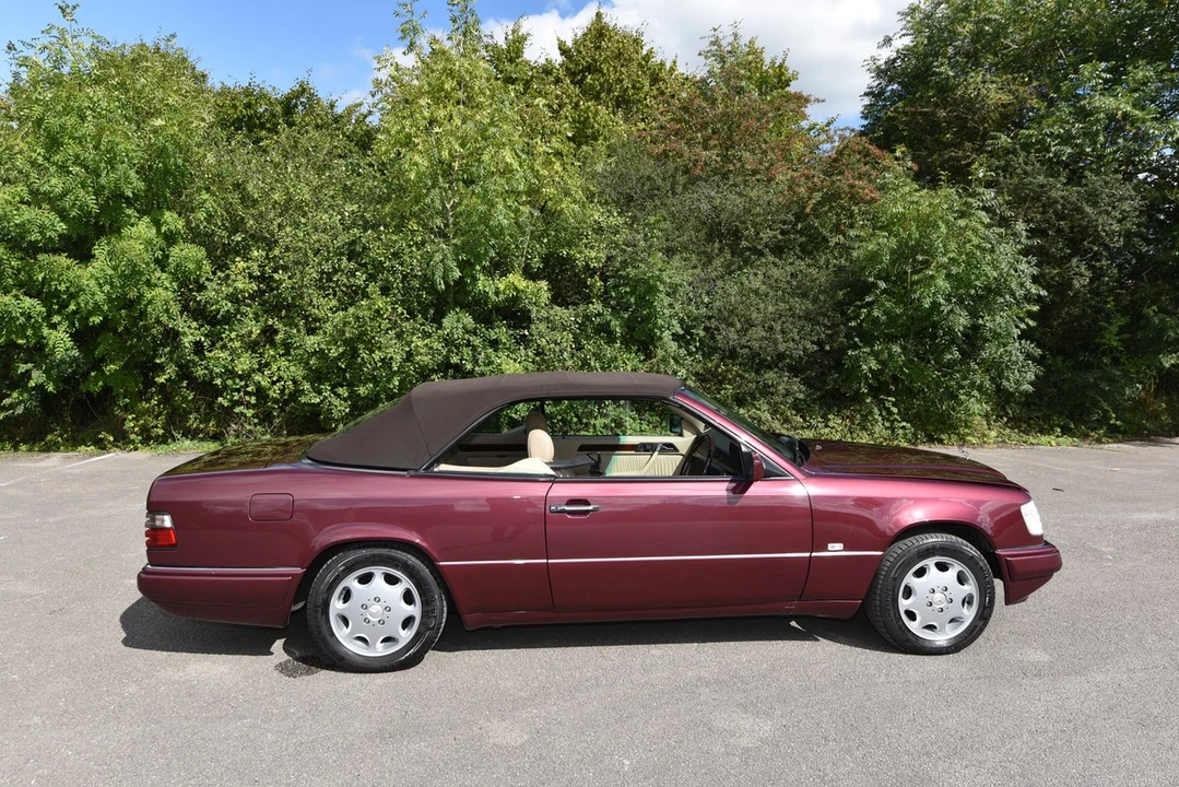 1996 Mercedes-Benz W124 E-Class - Image 21 of 30