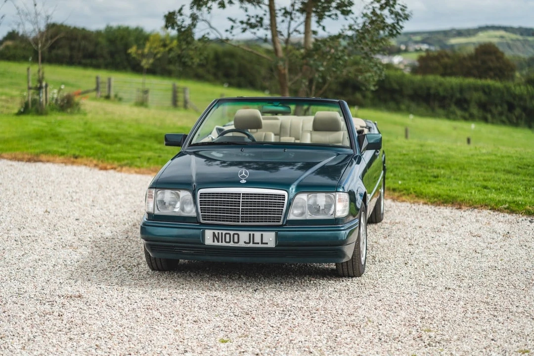 1996 Mercedes-Benz W124 E-Class - Image 2 of 30
