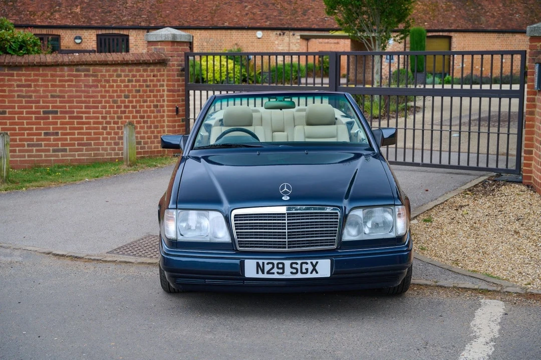 1996 Mercedes-Benz W124 E-Class - Image 4 of 30