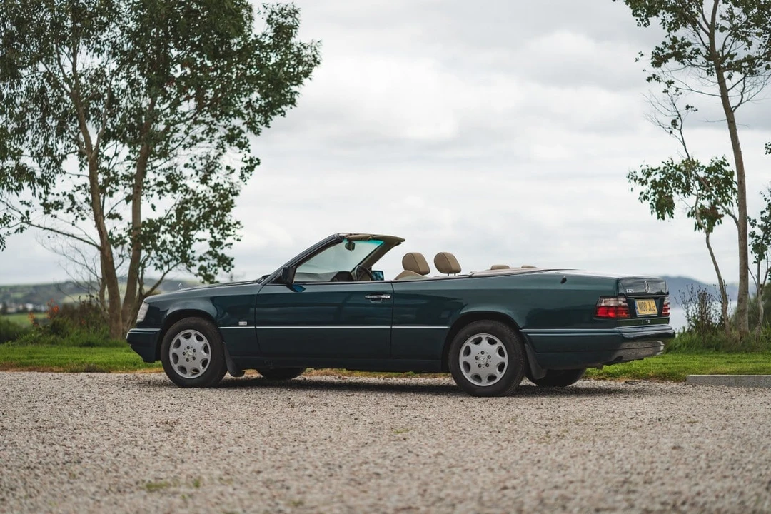 1996 Mercedes-Benz W124 E-Class - Image 12 of 30