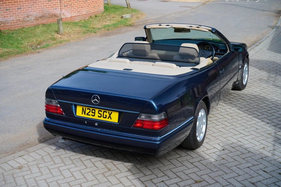 1996 Mercedes-Benz W124 E-Class - Image 10 of 30