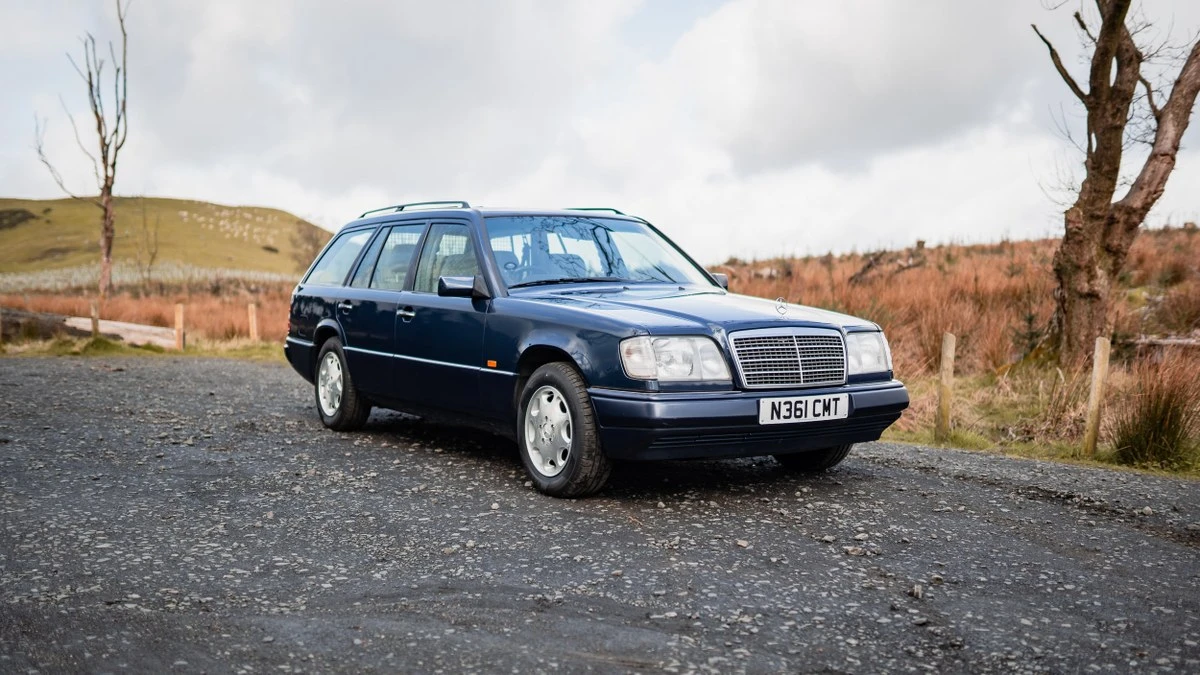 1996 Mercedes-Benz W124 E-Class - Image 9 of 30