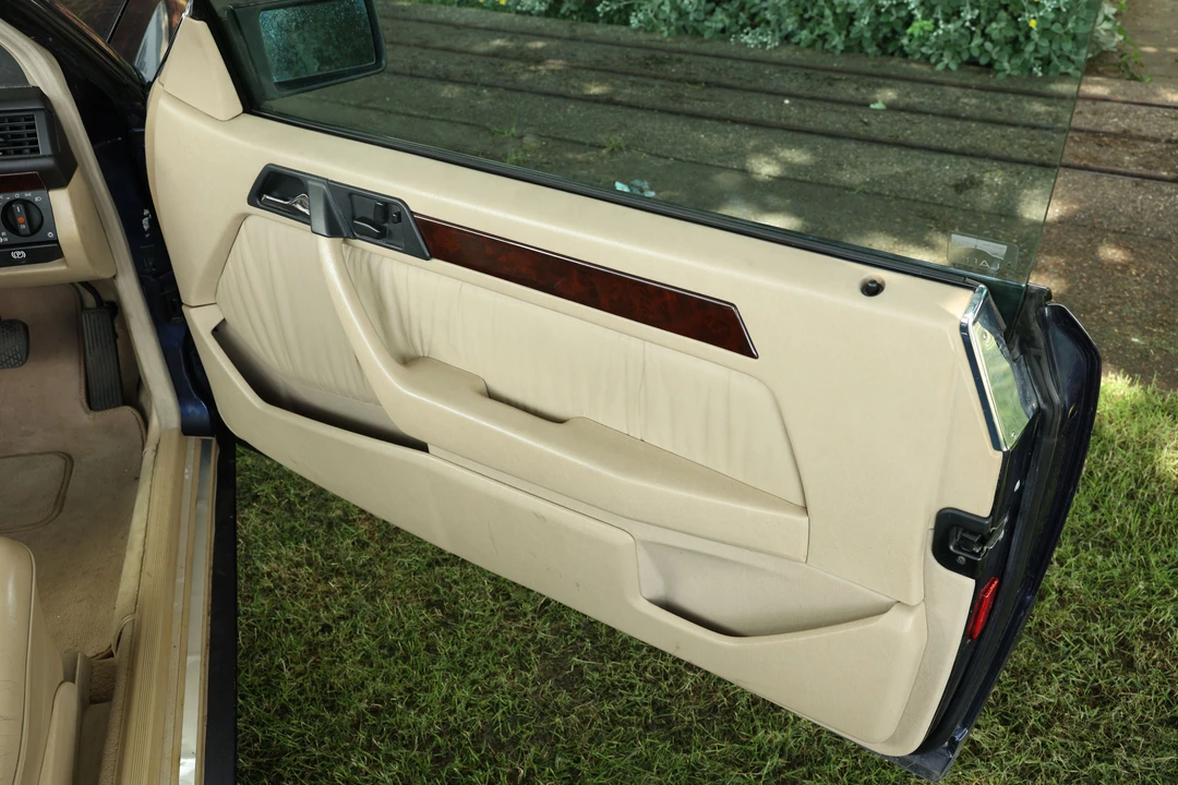 1996 Mercedes-Benz W124 E-Class - Image 10 of 11