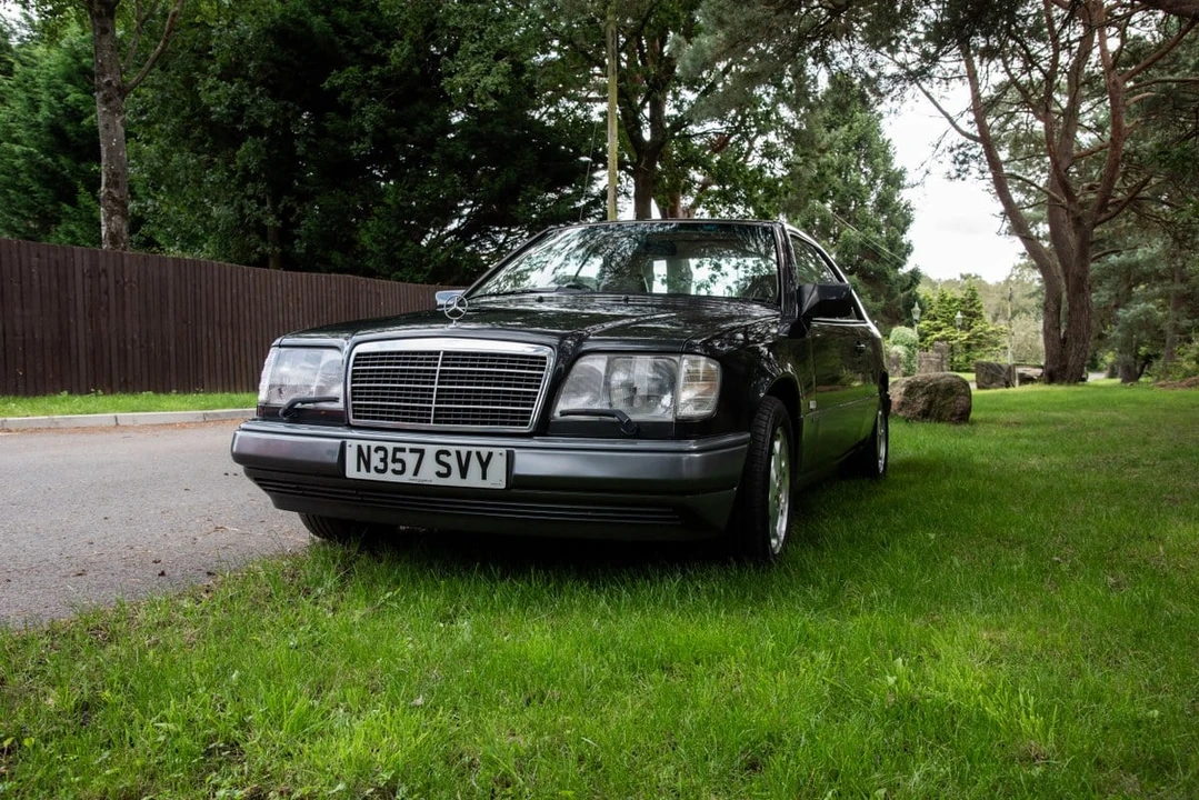 1996 Mercedes-Benz W124 E-Class - Image 17 of 30