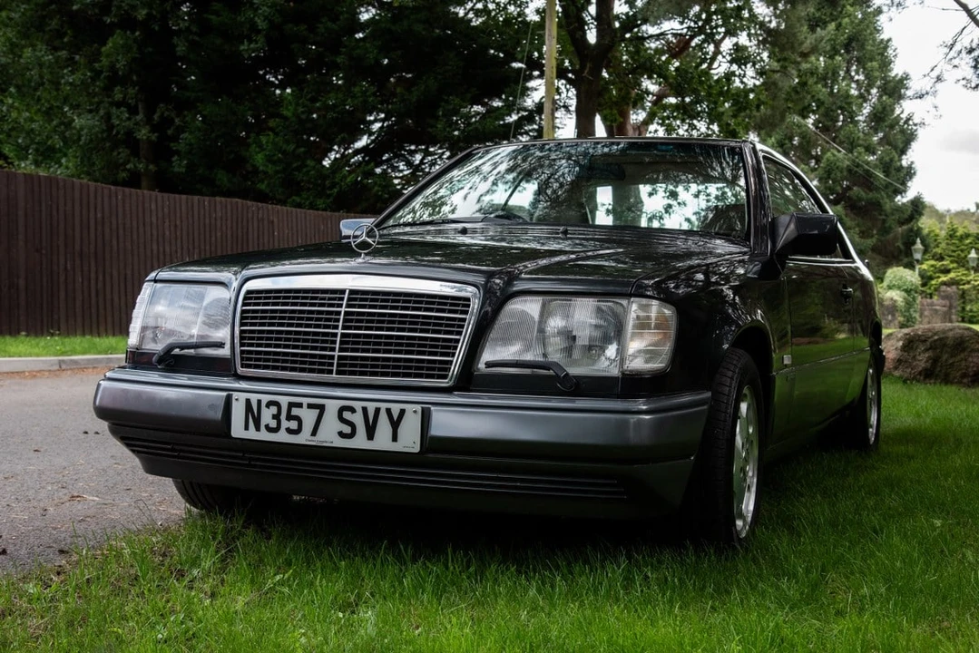 1996 Mercedes-Benz W124 E-Class - Image 18 of 30
