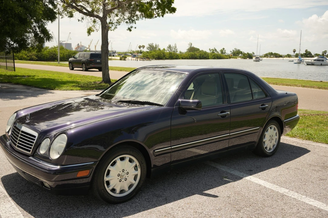 1996 Mercedes-Benz W210 E-Class - Image 12 of 31