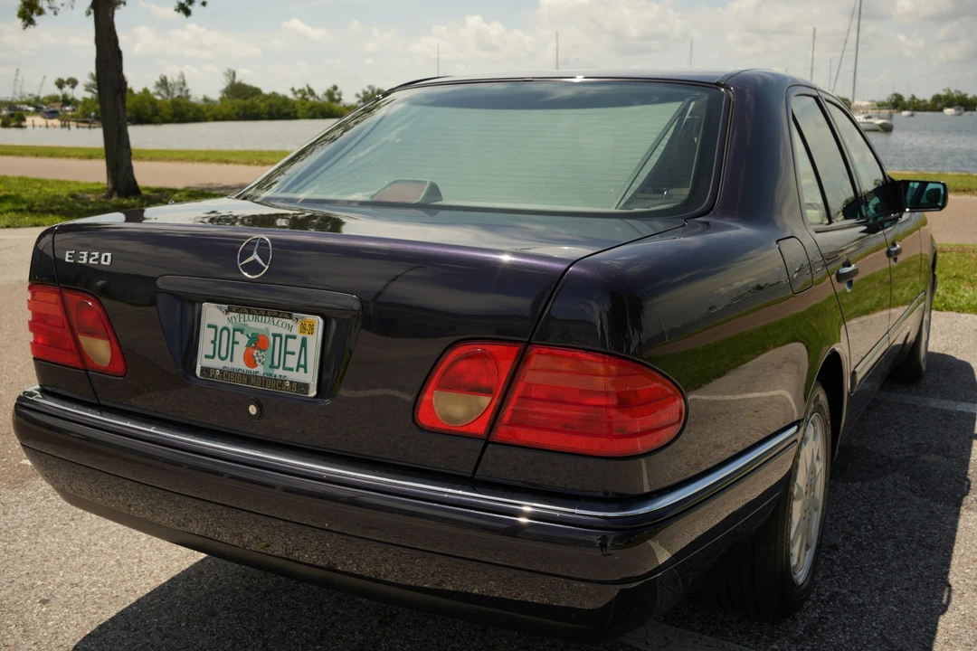 1996 Mercedes-Benz W210 E-Class - Image 18 of 31