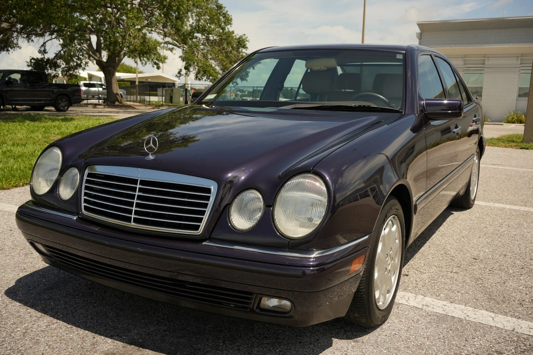 1996 Mercedes-Benz W210 E-Class - Image 9 of 31