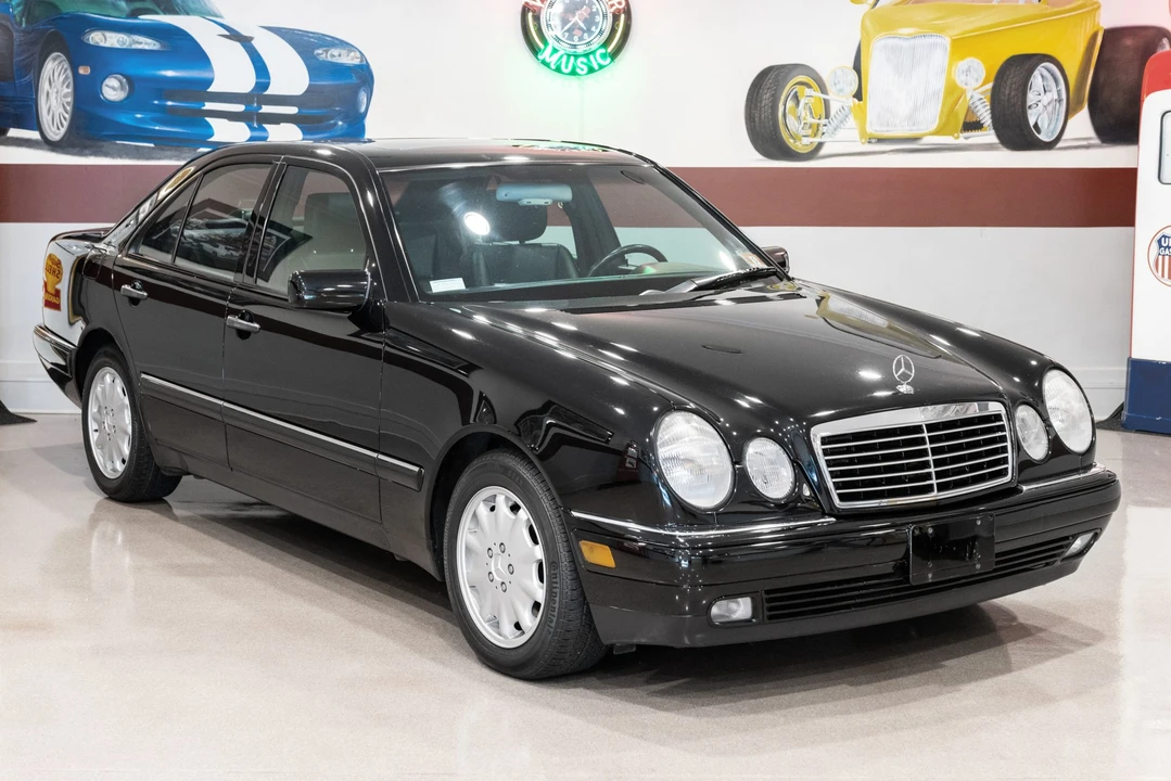 1996 Mercedes-Benz W210 E-Class - Image 4 of 31