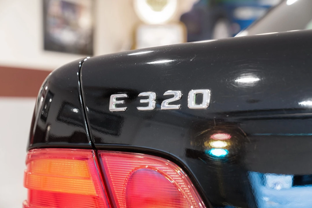 1996 Mercedes-Benz W210 E-Class - Image 19 of 31