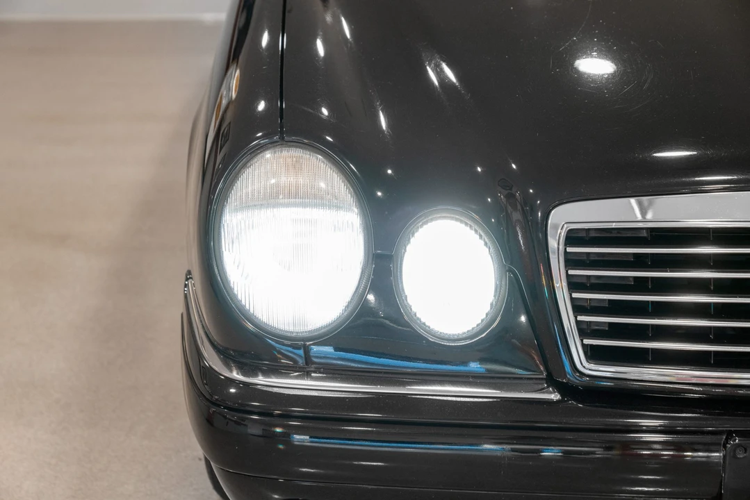 1996 Mercedes-Benz W210 E-Class - Image 11 of 31