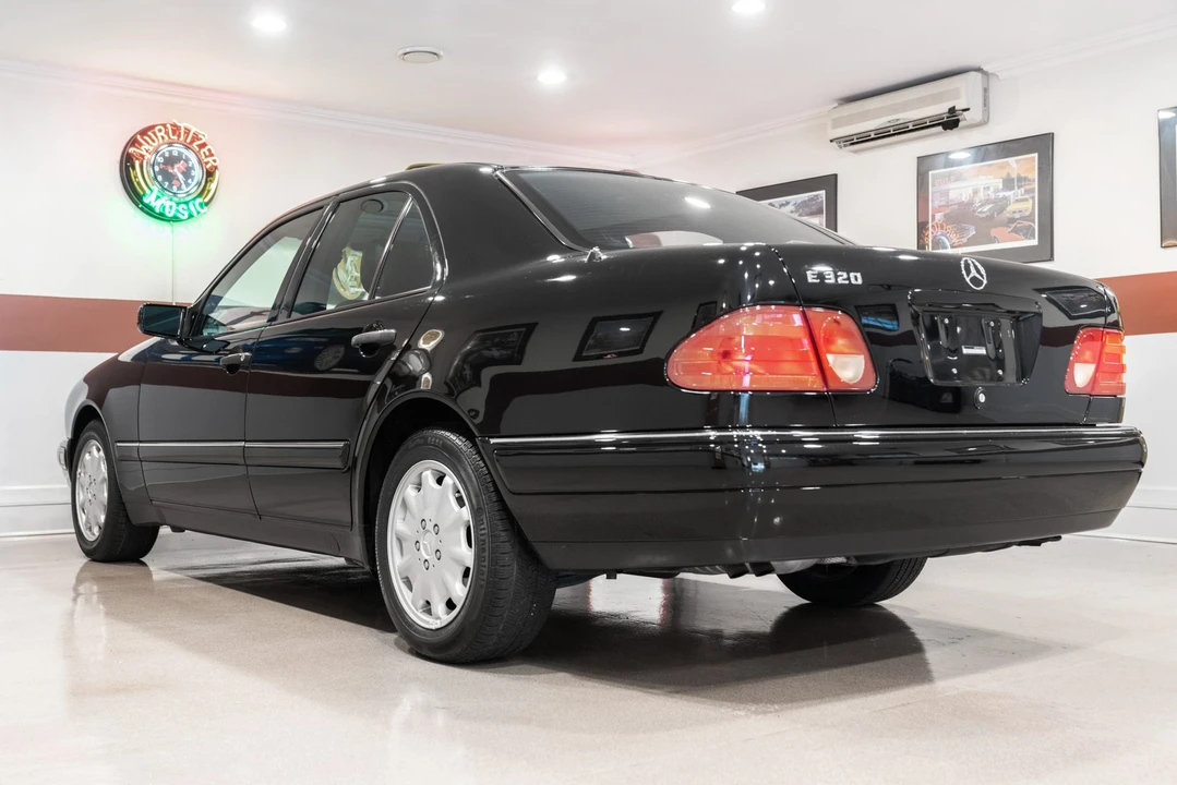 1996 Mercedes-Benz W210 E-Class - Image 8 of 31