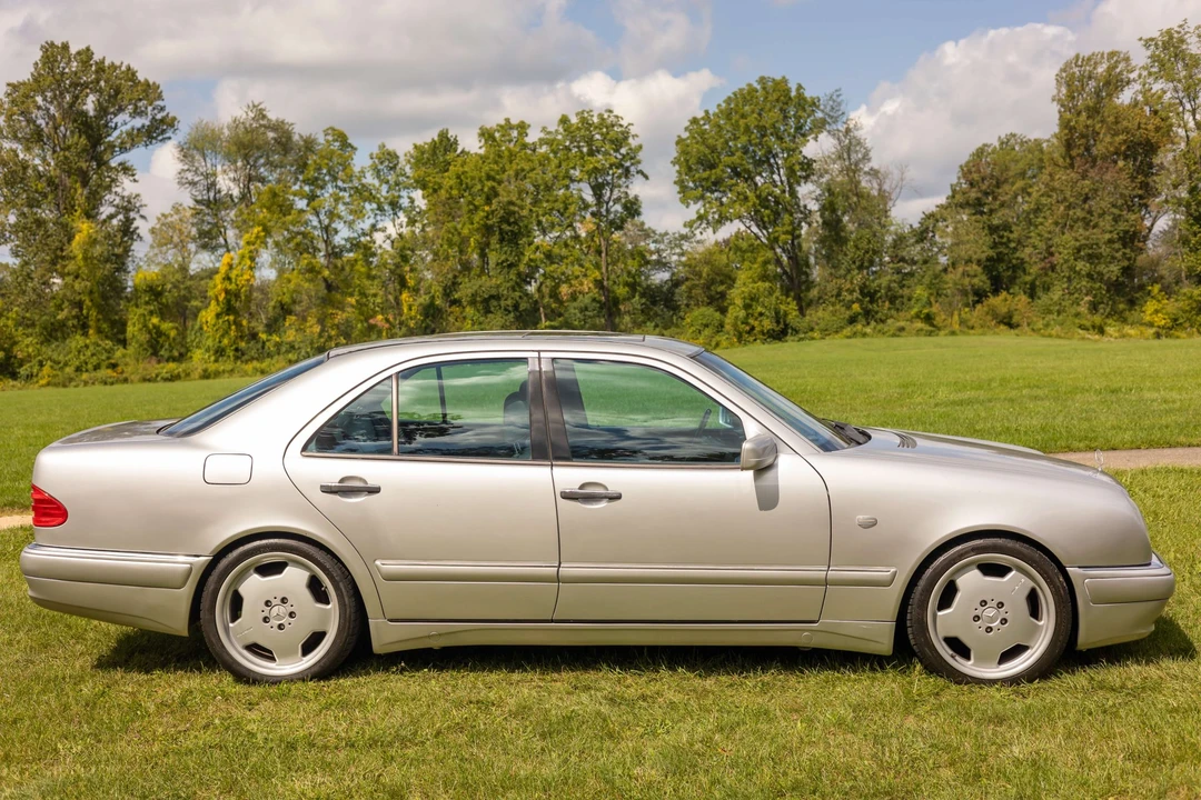1996 Mercedes-Benz W210 E-Class - Image 11 of 31