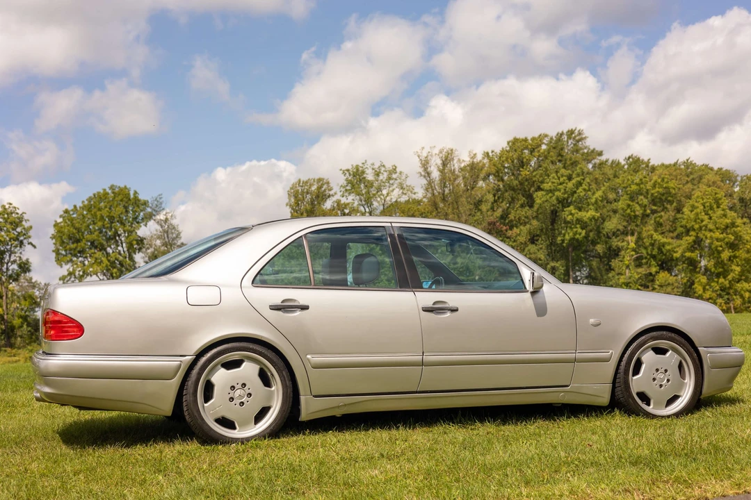 1996 Mercedes-Benz W210 E-Class - Image 13 of 31