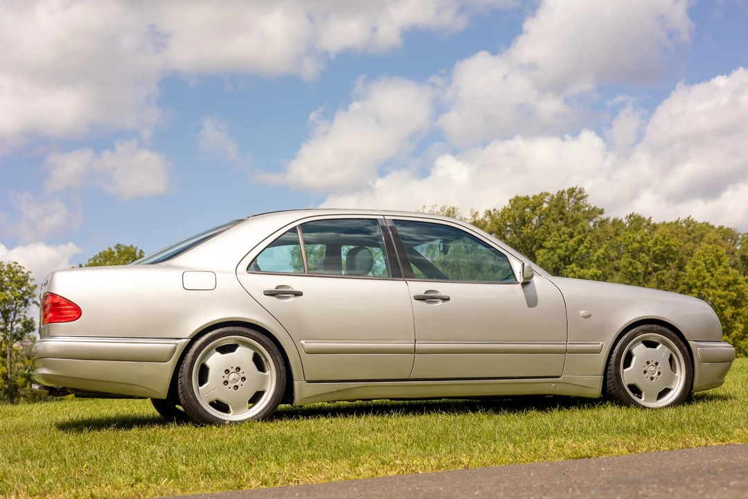 1996 Mercedes-Benz W210 E-Class - Image 12 of 31