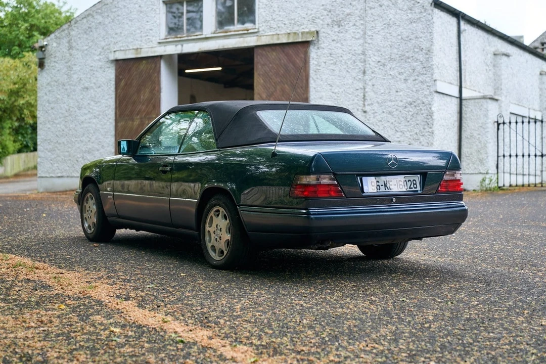 1996 Mercedes-Benz W124 E-Class - Image 18 of 30