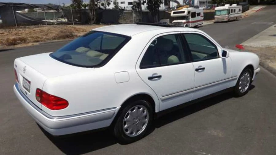 1996 Mercedes-Benz E-Class - Image 3 of 6