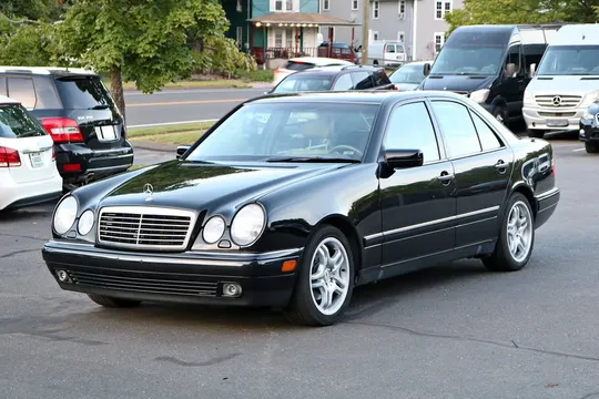 1996 Mercedes-Benz E320
