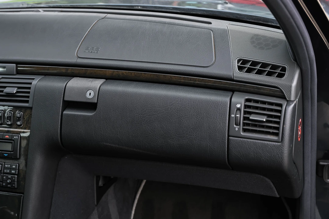 1996 Mercedes-Benz W210 E 36 & E 50 & E 55 & E 60 AMG - Image 30 of 31
