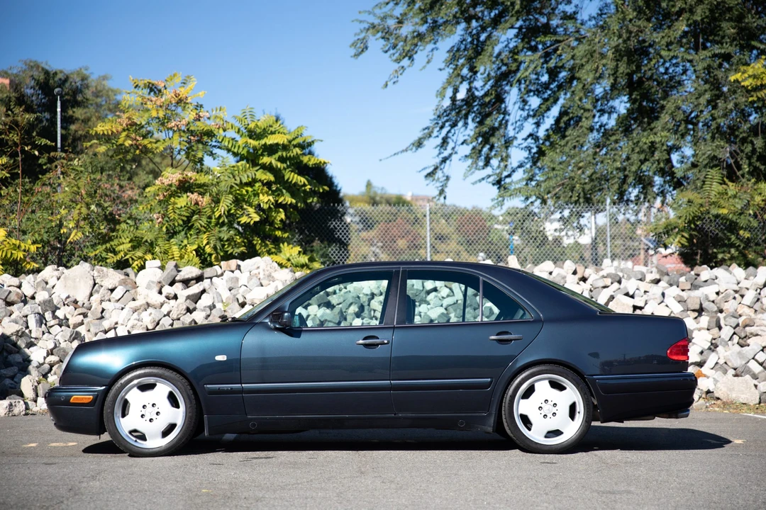 1996 Mercedes-Benz W210 E 36 & E 50 & E 55 & E 60 AMG - Image 5 of 31
