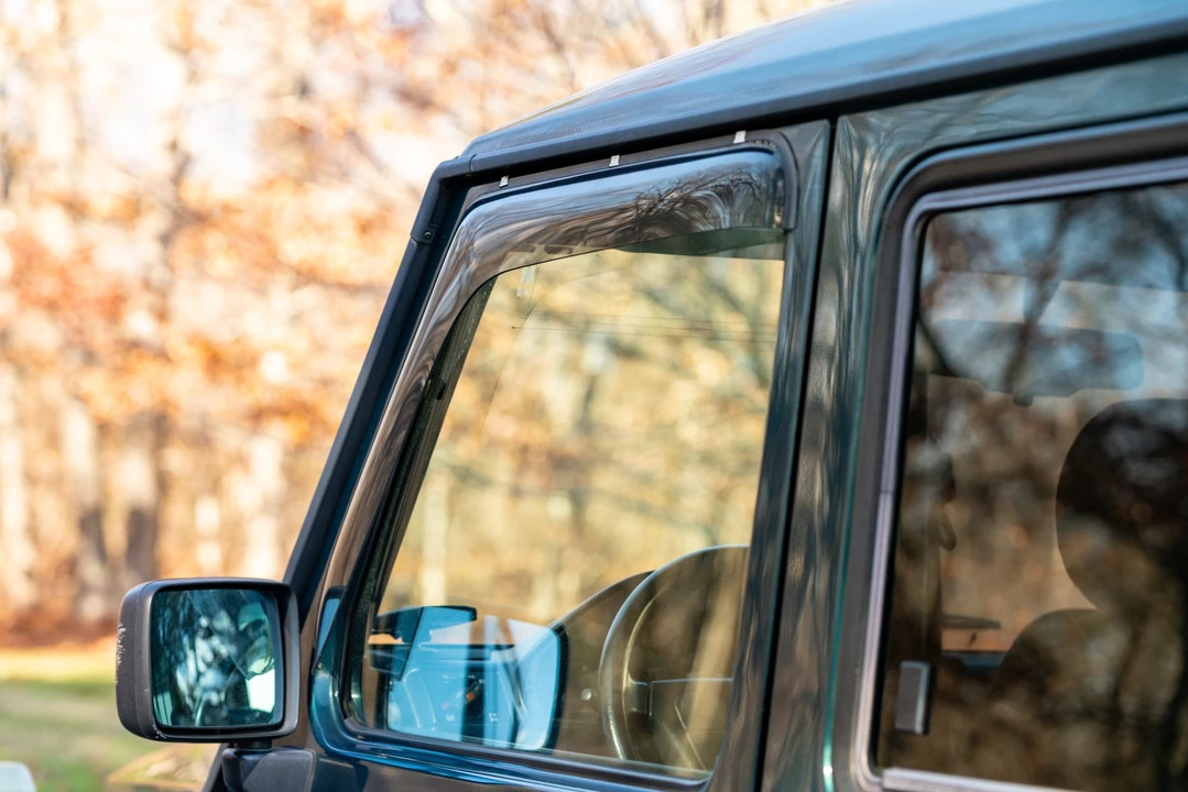 1996 Mercedes-Benz W463 G-Class - Image 14 of 31