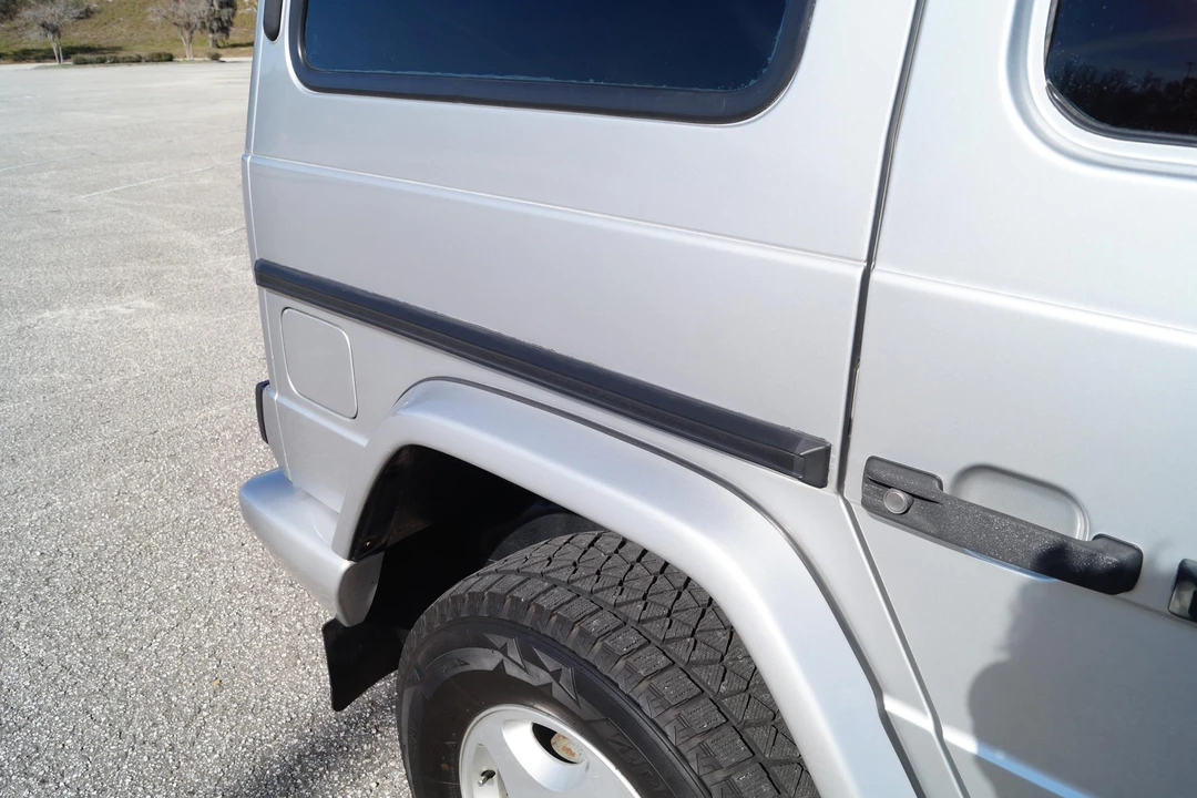1996 Mercedes-Benz W463 G-Class - Image 28 of 31