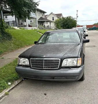 1996 Mercedes-Benz S320 Sedan