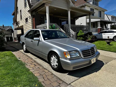 1996 Mercedes-Benz S-Class S 320 SWB Sedan 4D