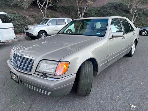 1996 Mercedes-Benz S-Class S 320 Sedan 4D