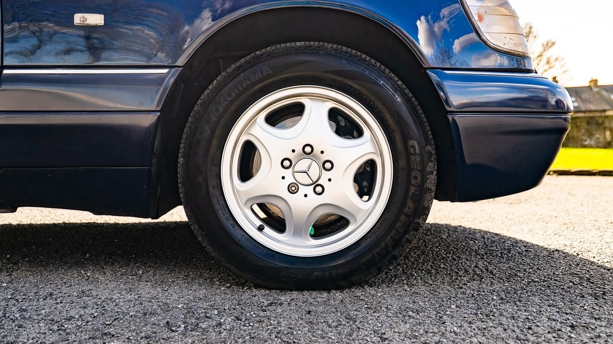 1998 Mercedes-Benz W140 S-Class - Image 19 of 30