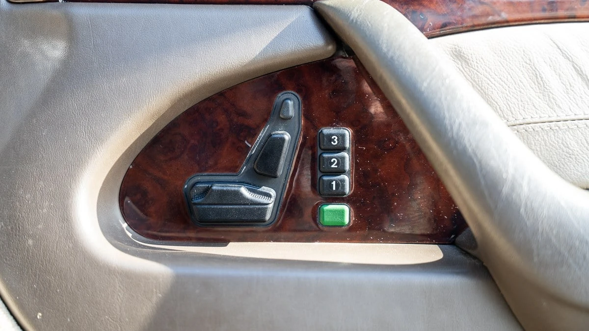 1998 Mercedes-Benz W140 S-Class - Image 29 of 30