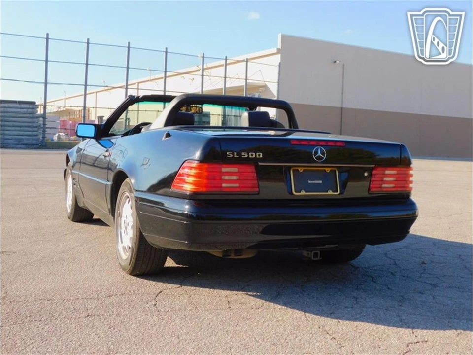 1996 Mercedes-Benz R129 SL-Class - Image 17 of 31